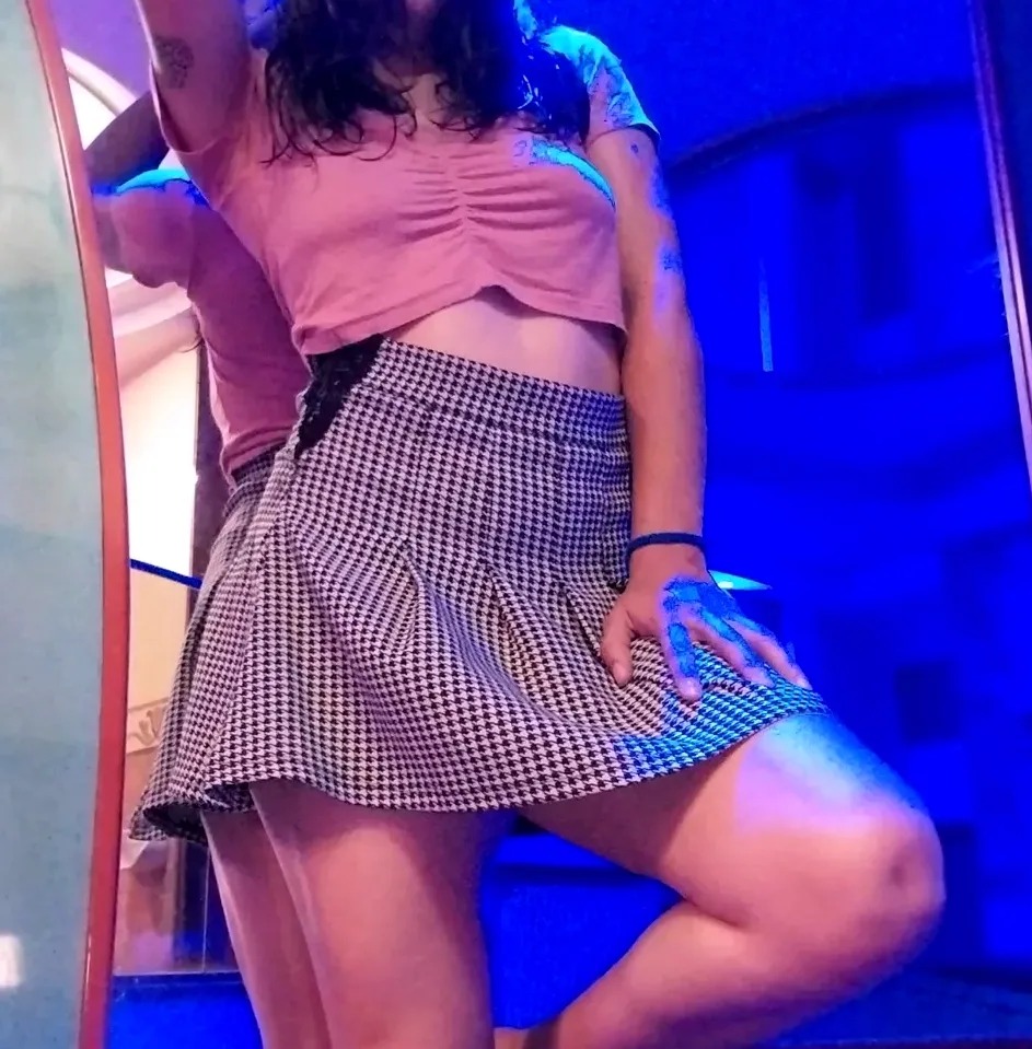 Hanna, 35