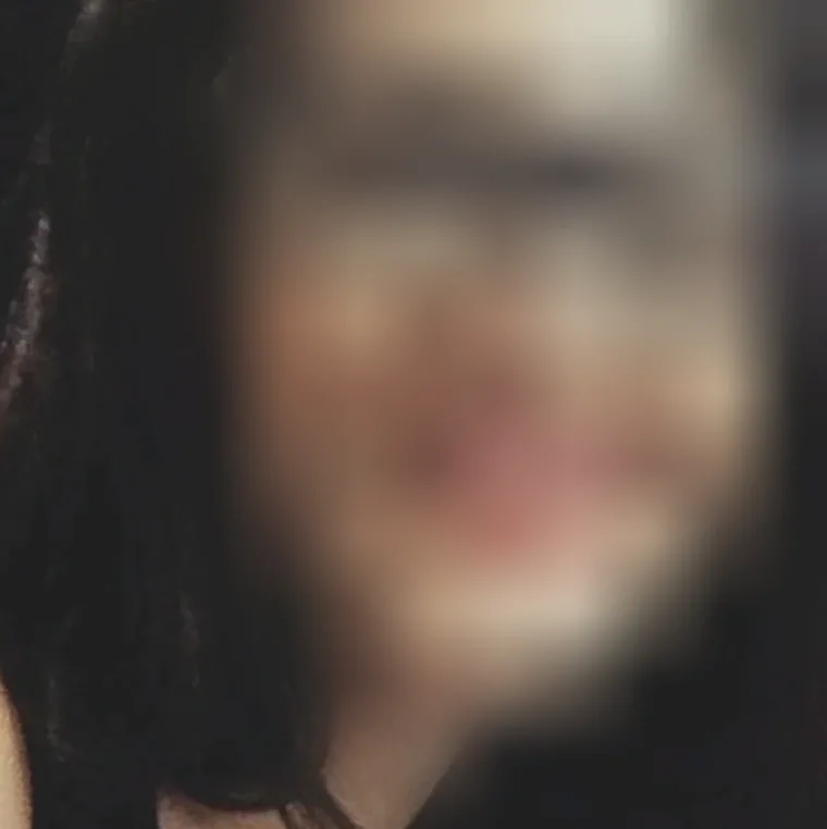 Iris, 25